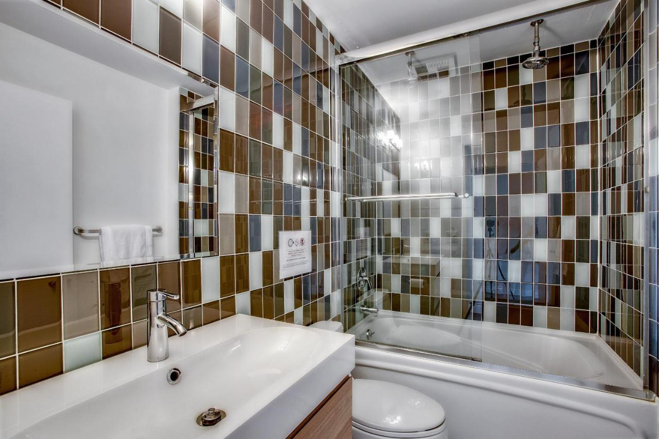 Spacious Corner Apartment Downtown Toronto Buitenkant foto