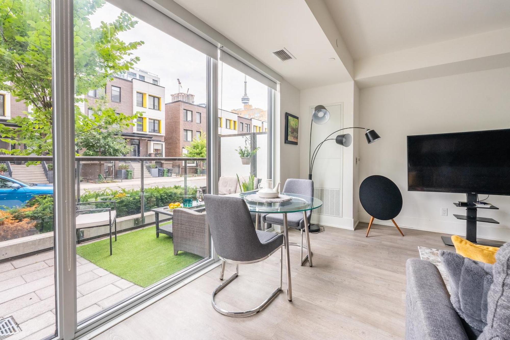 Spacious Corner Apartment Downtown Toronto Buitenkant foto