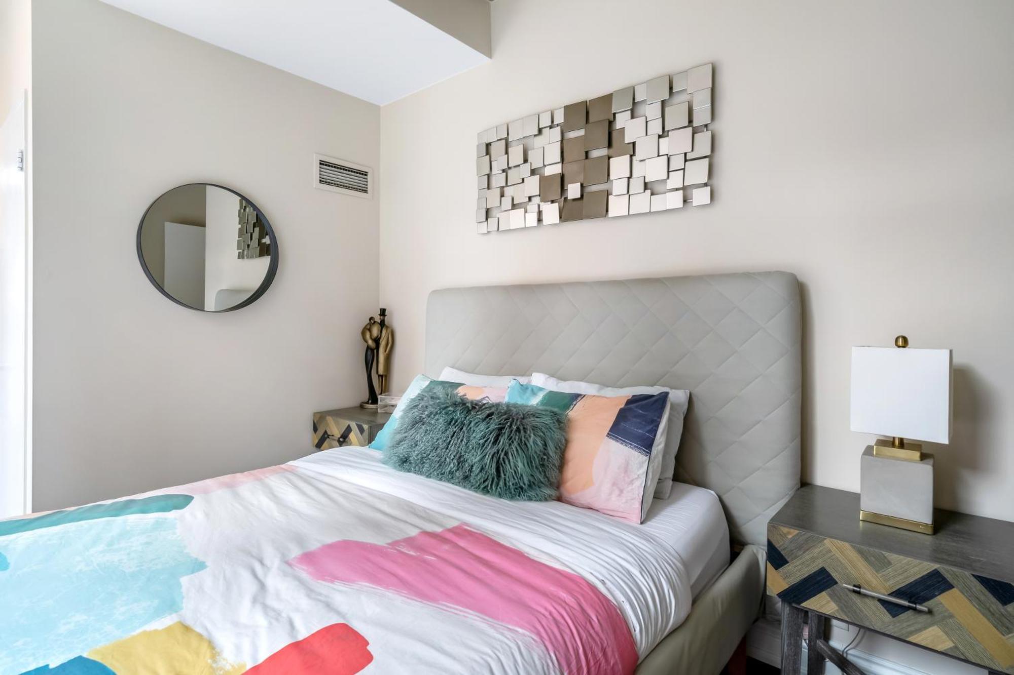 Spacious Corner Apartment Downtown Toronto Buitenkant foto