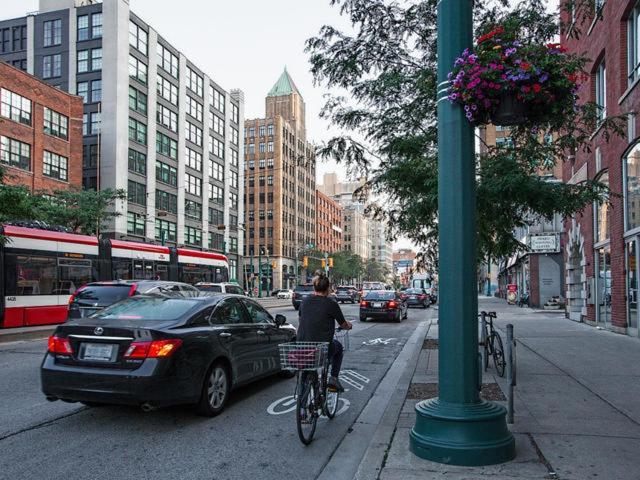 Spacious Corner Apartment Downtown Toronto Buitenkant foto