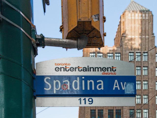 Spacious Corner Apartment Downtown Toronto Buitenkant foto