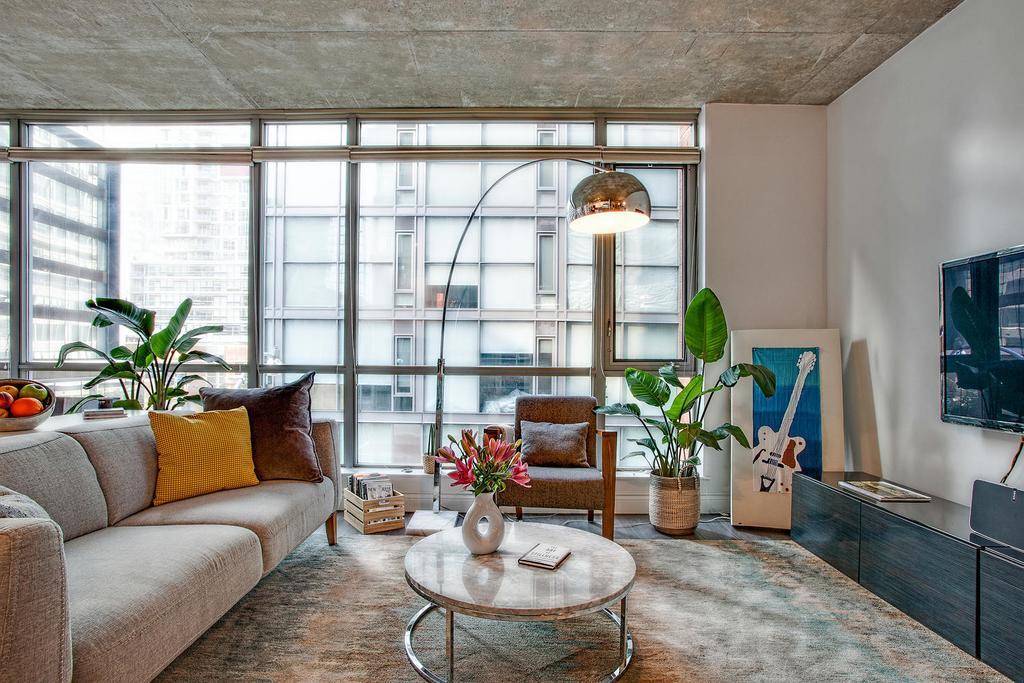 Spacious Corner Apartment Downtown Toronto Buitenkant foto